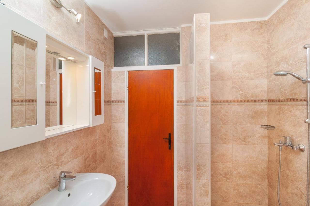 Apartment Victoria Omis Ngoại thất bức ảnh